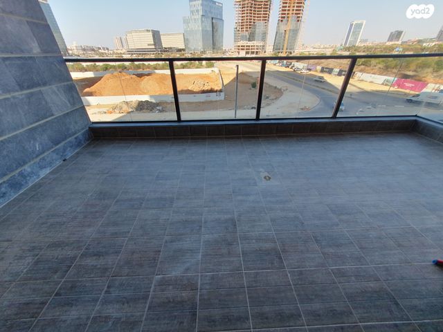 דירה, ההזנק, פארק העסקים האלף, ראשון לציון