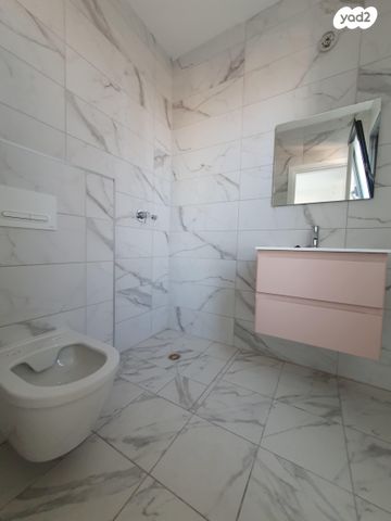 דירה, ההזנק, פארק העסקים האלף, ראשון לציון