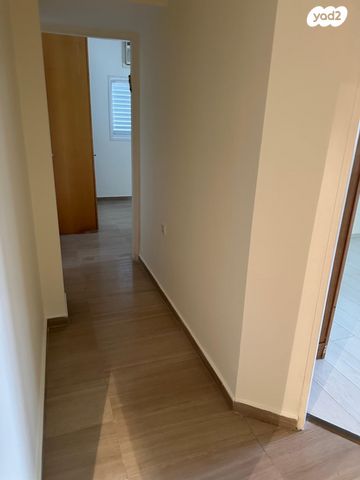 דירה, הרב גליקסברג, נאות אפקה ב', תל אביב יפו