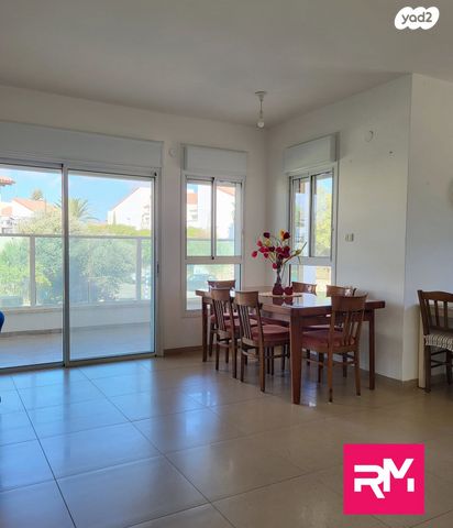 דירה, השמורה, זכרון יעקב