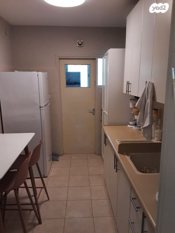 דירה, דוד אלעזר, דרום, צפת