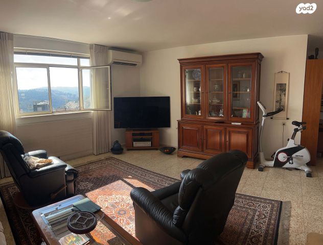 דירה, פרץ ברנשטיין, רמת שרת, ירושלים