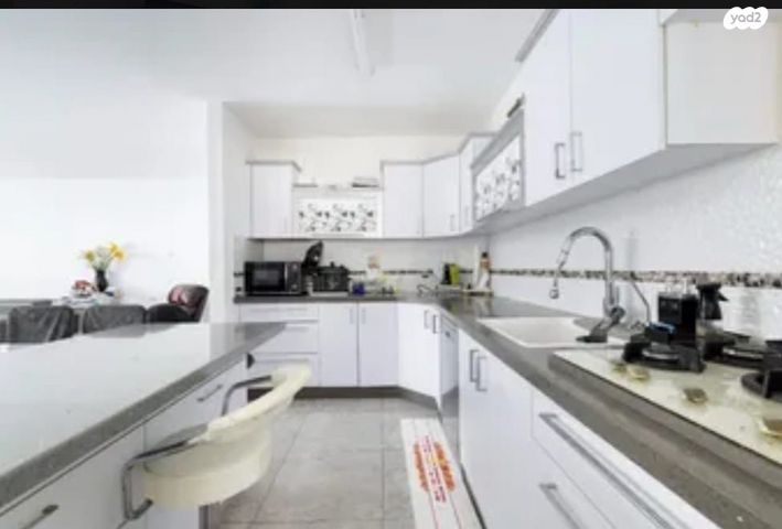 ב' / צפון מערב העיר