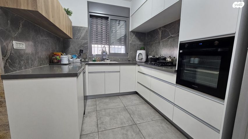 דירה, בן שמן 12, גני יער, לוד