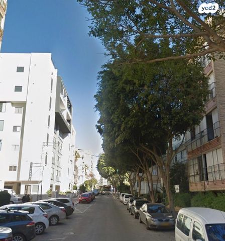 שרה אהרונסון 