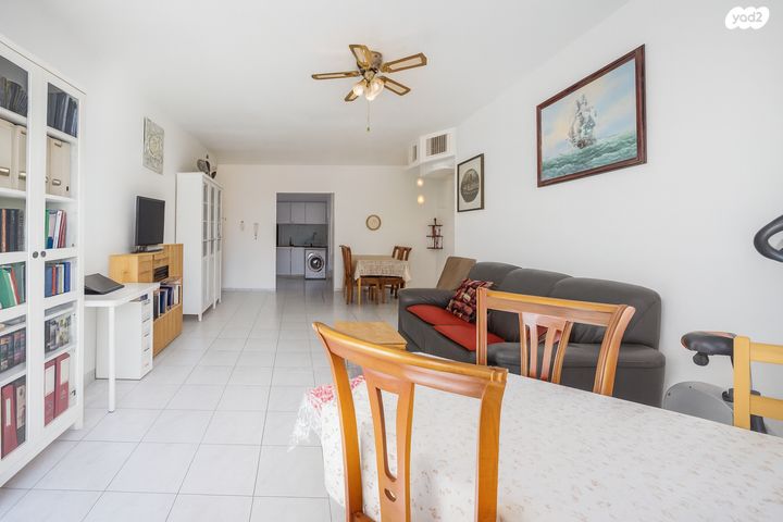 דירה, לוי אשכול, נאות שקד, נתניה