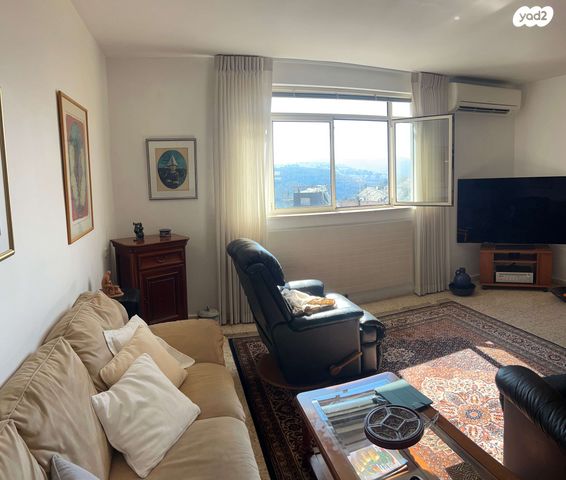 פרץ ברנשטיין 