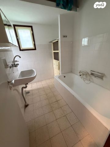 דירה, הרצל 41, עיר, מרכז העיר, נהריה