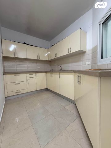 דירה, שרגא אברמסון 12, רמות הרכס, באר שבע