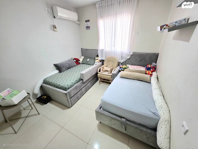 דירה, אליהו גולומב, שיכון עובדים, טבריה