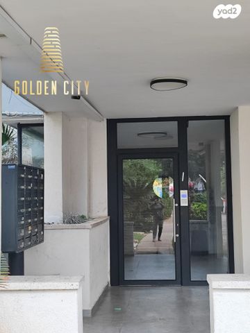 דירה, הרב קוק 18, צפון מערב מרכז העיר, נתניה