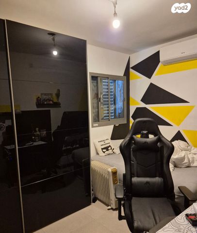 דירת גן, יבנה