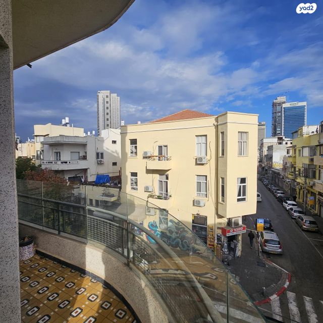 דירה, הרב יצחק ידידיה פרנקל, פלורנטין, תל אביב יפו