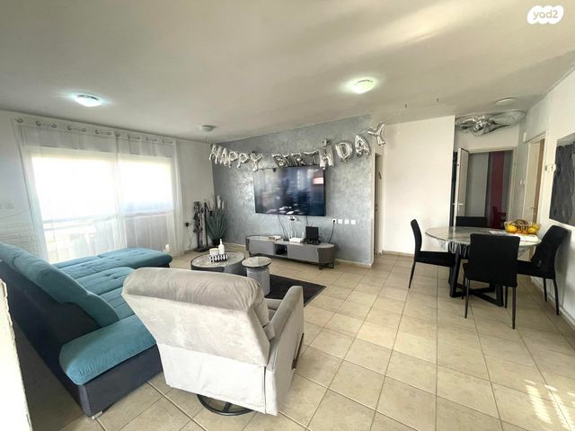 דירה, דרך השלום, כרמיאל