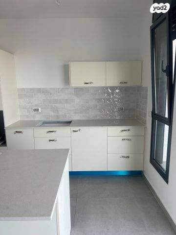 דירה, הר מירון 2, הרצליה