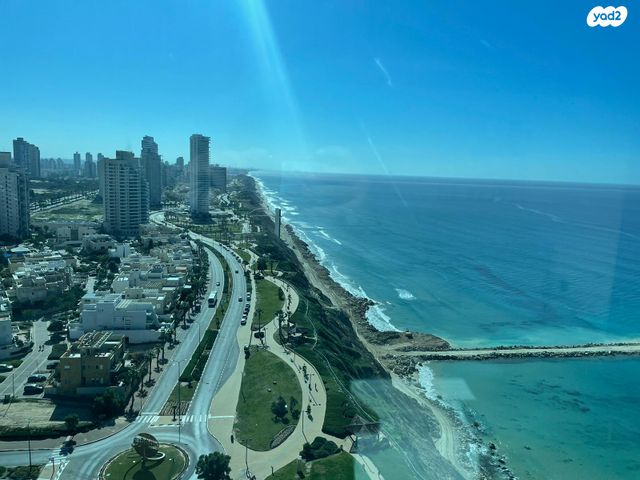 דירה, שדרות עובד בן עמי, נוף הטיילת, נתניה