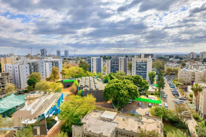 דירה, הנחל, יבנה