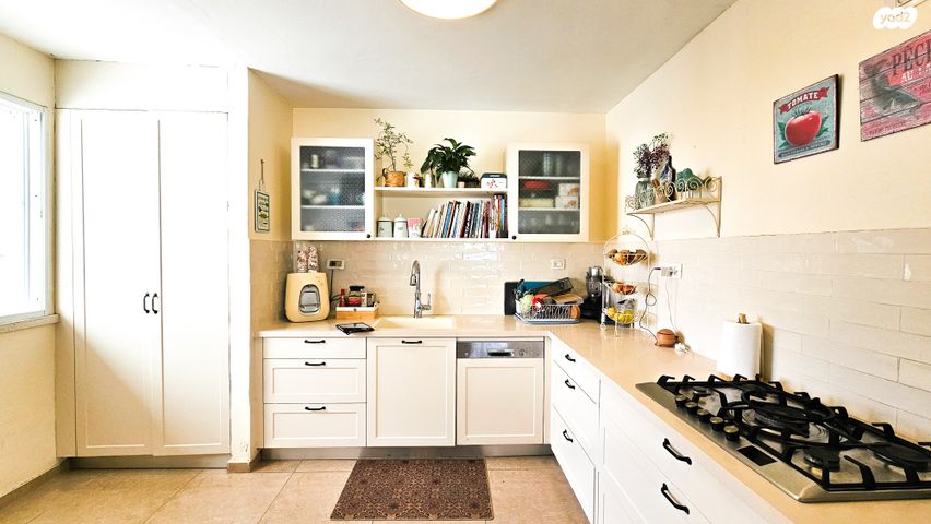 דירה, נחל ירמוך, רובע י"א, אשדוד