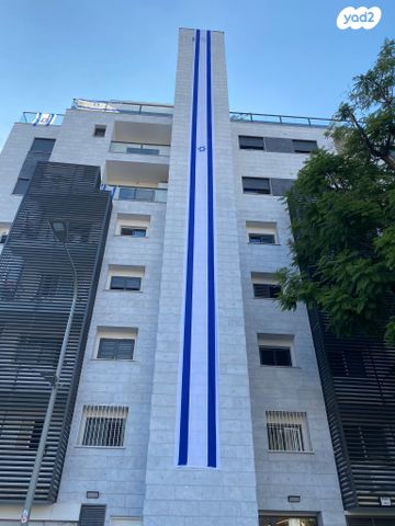 דירה, המצפה 11, גבעת סביון, גני תקווה