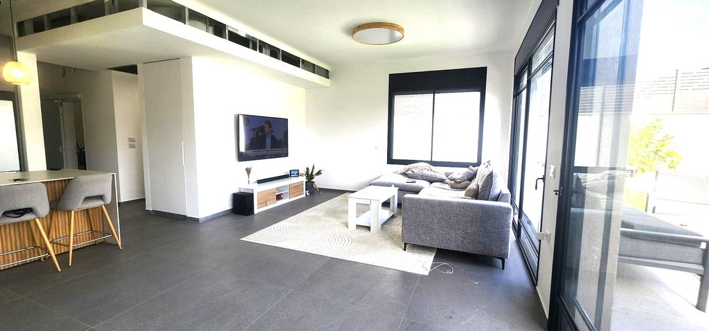 בית פרטי/ קוטג', יפה נוף, פרדס חנה כרכור