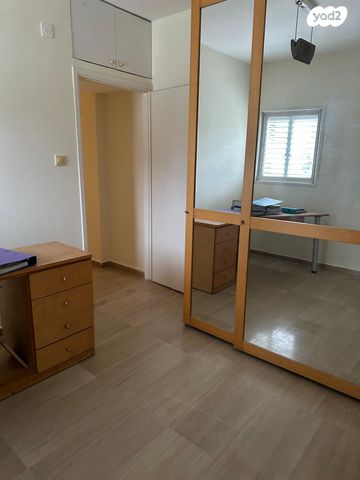 דירה, הרב גליקסברג, נאות אפקה ב', תל אביב יפו