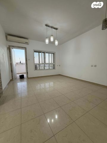 דירה, שרגא אברמסון 12, רמות הרכס, באר שבע