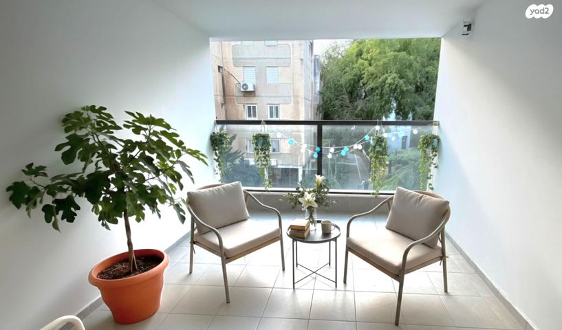 דירה, המצפה 11, גבעת סביון, גני תקווה