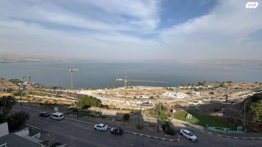 גג/ פנטהאוז, טבריה