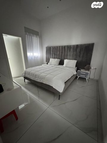 דירת גן, אוסישקין 10, נתניה