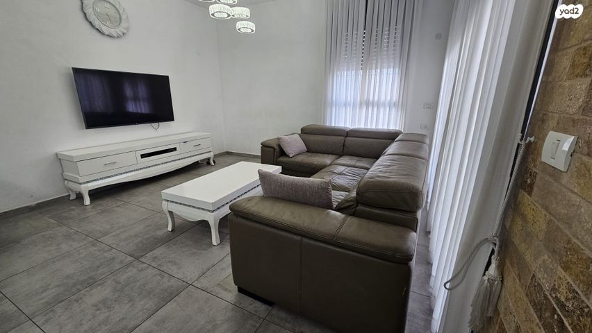 דירה, בן שמן 12, גני יער, לוד