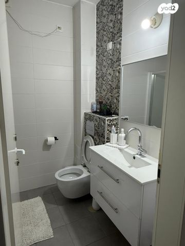 דירה, נחל ירקון, כרמי גת, קרית גת