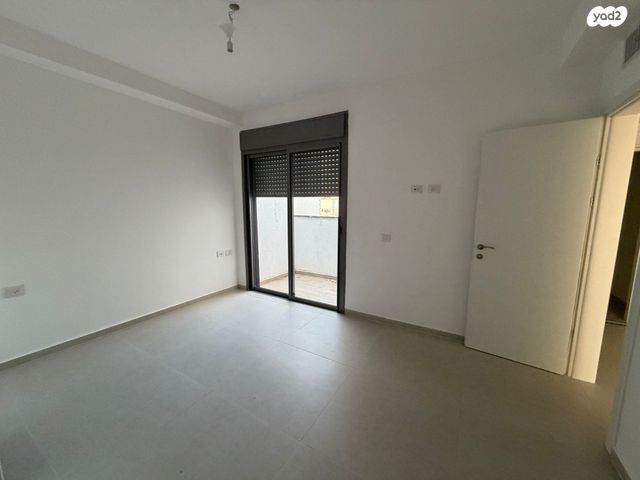 גג/ פנטהאוז, קהילת ברזיל 10, ניר אביב, תל אביב יפו