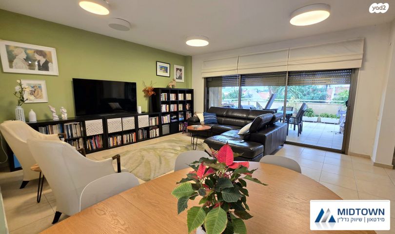 דופלקס, משעול גיל 17, ותיקים, כפר סבא