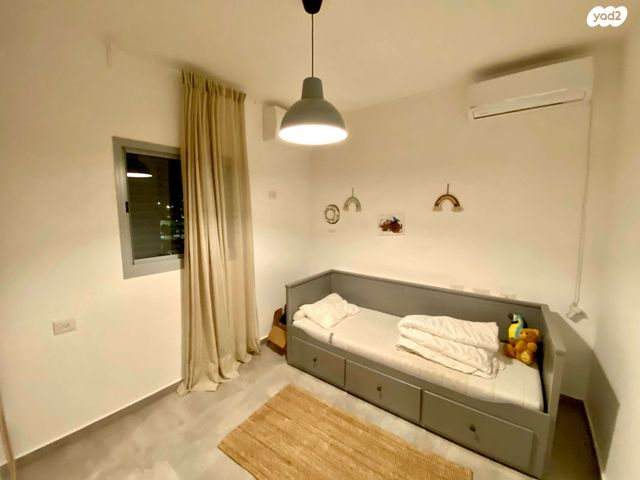 דירה, אריאל שרון, נווה שרון / שער העיר, נתיבות