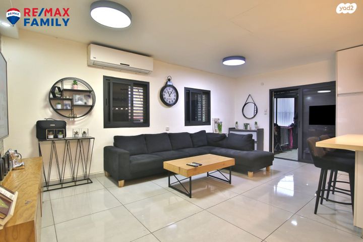 אביגדור עשת 69