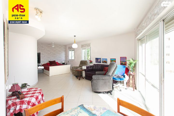 דירה, בנימין ד'ישראלי, אחוזה, חיפה