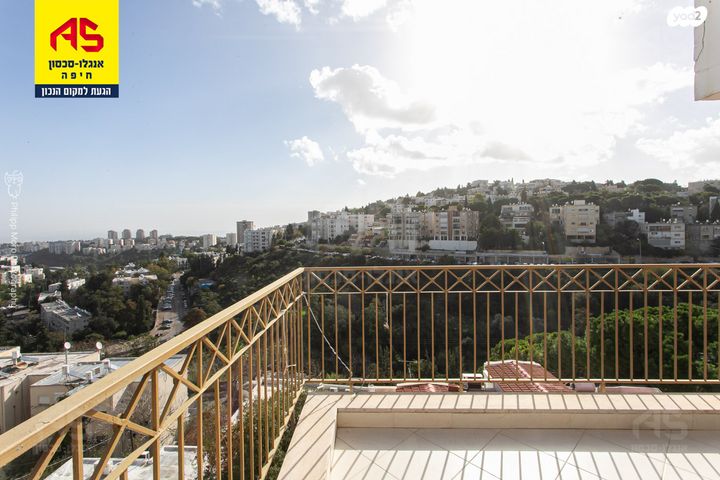 דירה, בנימין ד'ישראלי, אחוזה, חיפה