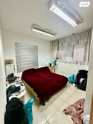 דירה, בית הפועלים, ב' / צפון מערב העיר, רחובות