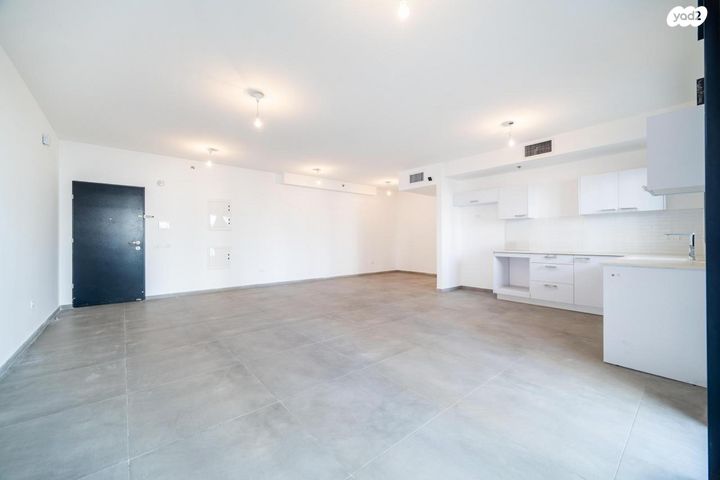 דירה, אבשלום גיסין 25, נווה גן, פתח תקווה