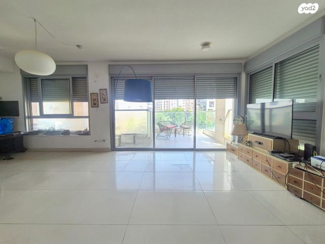 דירה, ישה חפץ, הגוש הגדול, רמת אביב החדשה, נופי ים, תל אביב יפו