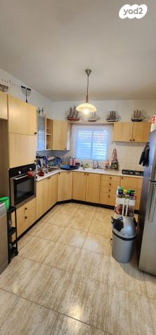 דופלקס, מלחמת ששת הימים 14, מרכז העיר, חדרה