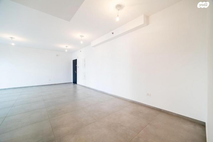 דירה, אבשלום גיסין 25, נווה גן, פתח תקווה