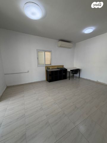 דירה, קרית חיים מזרחית, חיפה