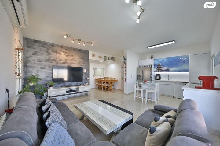 דירה, ששת הימים, קרית חיים מזרחית, חיפה