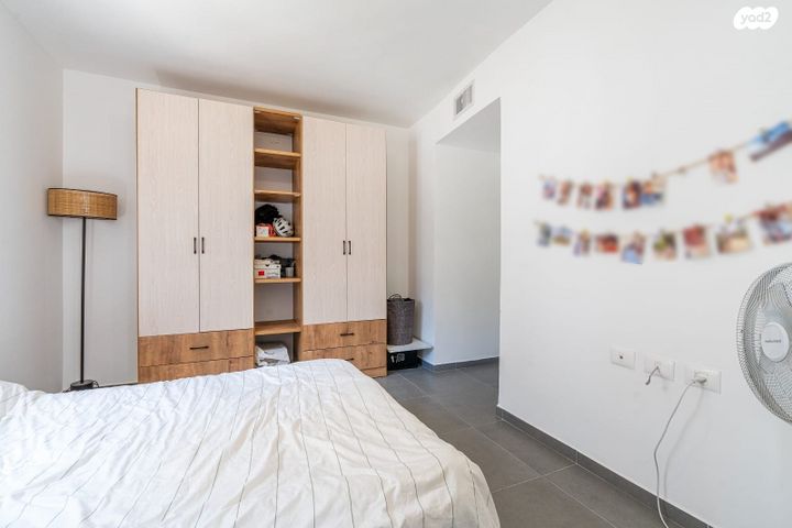 דירה, אור עקיבא