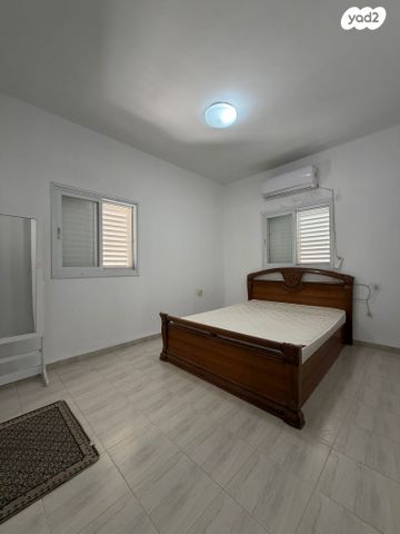 דירה, חומה ומגדל 8, קרית חיים מזרחית, חיפה