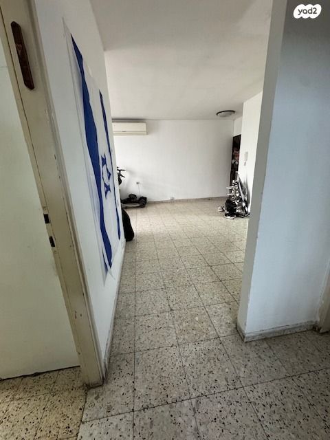 דירה, טירת צבי, נחלת יצחק, תל אביב יפו