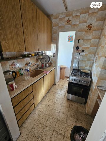 דירה, שדרות ורבורג, קרית חיים מערבית, חיפה