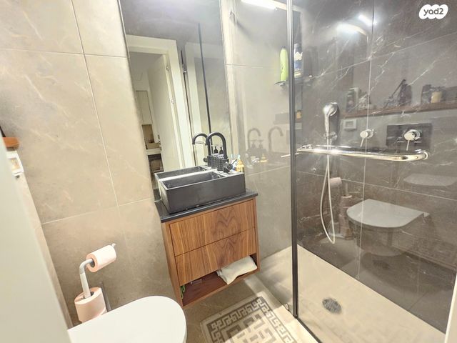 גג/ פנטהאוז, פסגת הדר / נווה עוז הירוקה, פתח תקווה