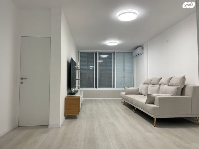 גג/ פנטהאוז, אוסישקין, לב המושבה / מרכז העיר, פתח תקווה